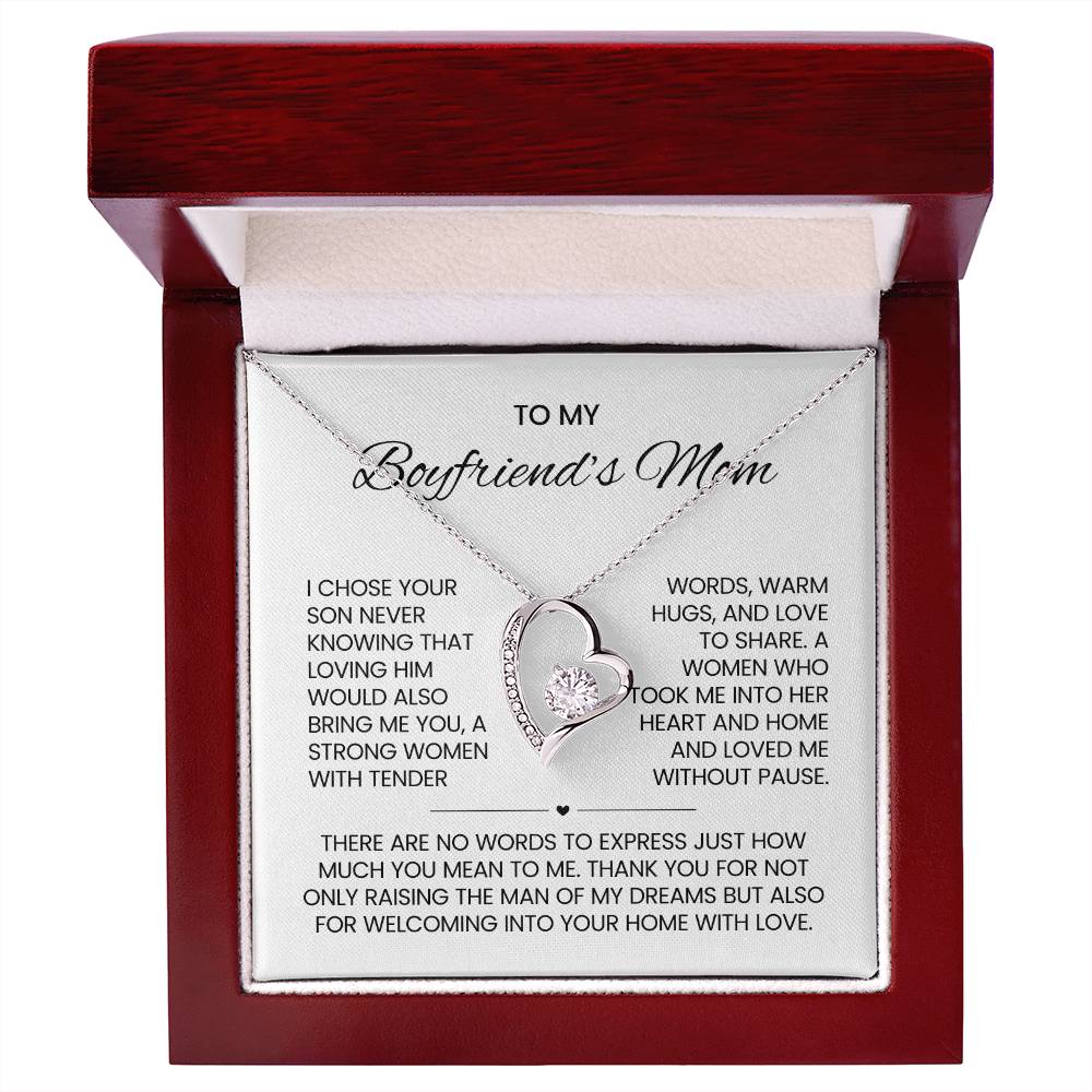To My Boyfriends Mom Heart Necklace