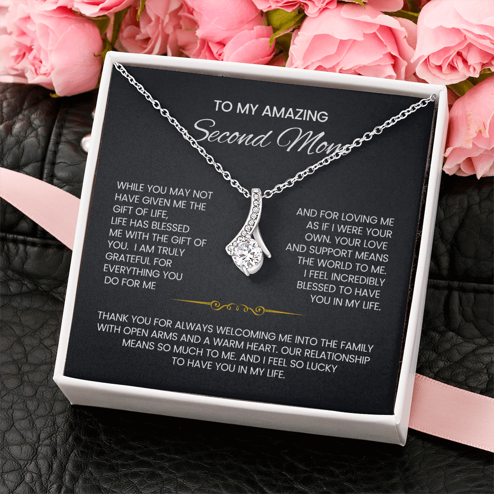 Stepmother Alluring Beauty Necklace