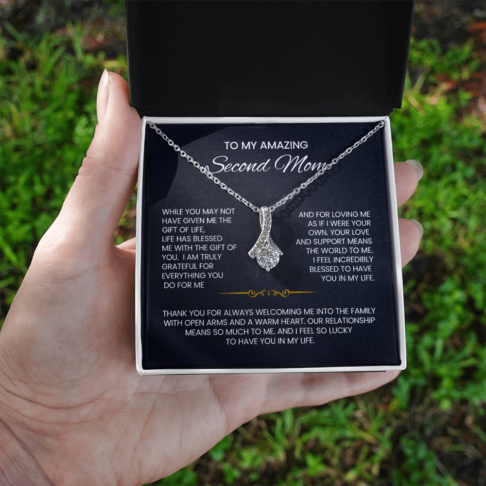 Stepmother Alluring Beauty Necklace