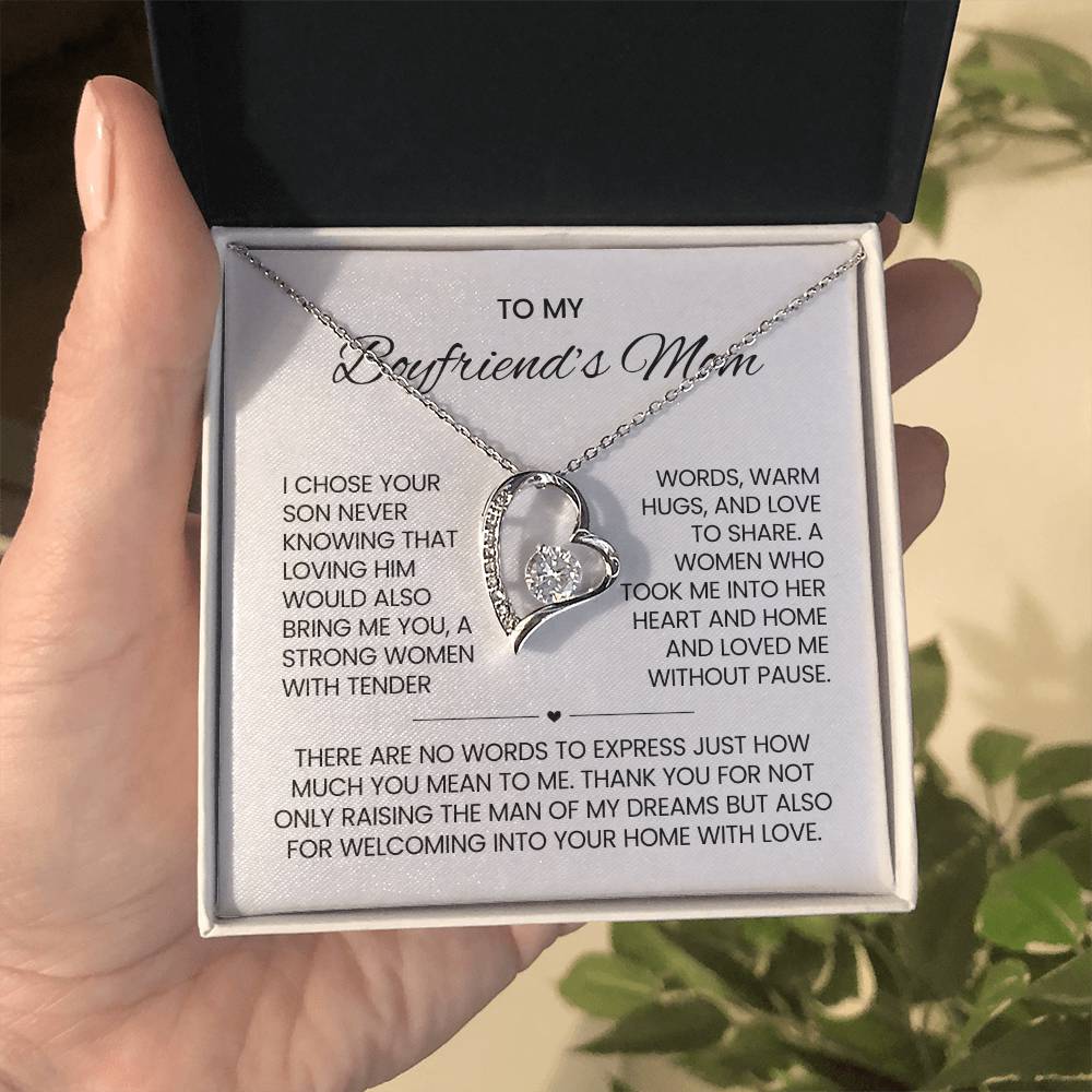 To My Boyfriends Mom Heart Necklace