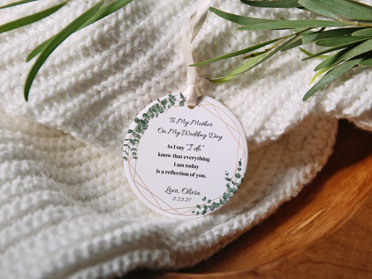 Wedding Day Gift for Mom, Mother of the Bride Ornament, To My Mother Wedding Keepsake, Personalized Bridal Christmas Ornament