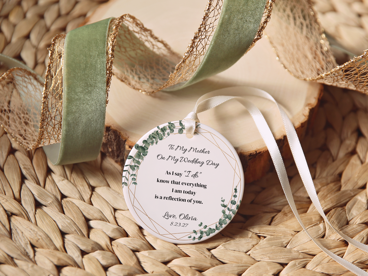 Wedding Day Gift for Mom, Mother of the Bride Ornament, To My Mother Wedding Keepsake, Personalized Bridal Christmas Ornament