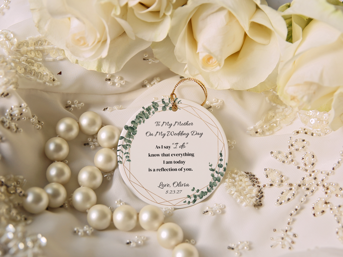 Wedding Day Gift for Mom, Mother of the Bride Ornament, To My Mother Wedding Keepsake, Personalized Bridal Christmas Ornament