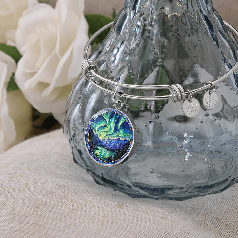 Northern Lights Necklace Pendant, Aurora Borealis Jewelry, Gift for Nature Lovers, Northern Lights Bracelet