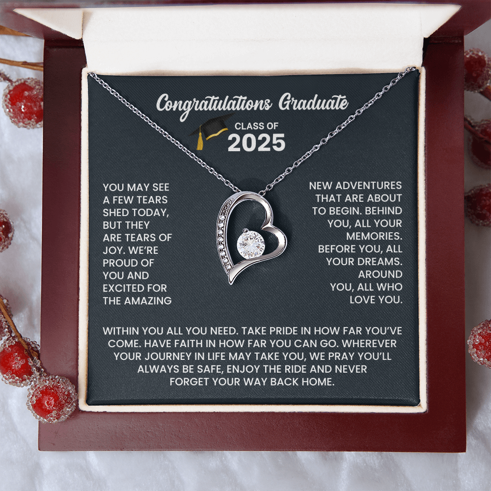 Class of 2025 Heart Graduation Necklace Gift