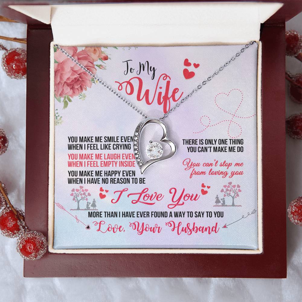Wife and Heart Necklace - Perfect Gift for a Special OccasionSmiling Wife Heart Necklace - Thoughtful Gift for a Special Occasion-[Heartfelt Family Gift]
