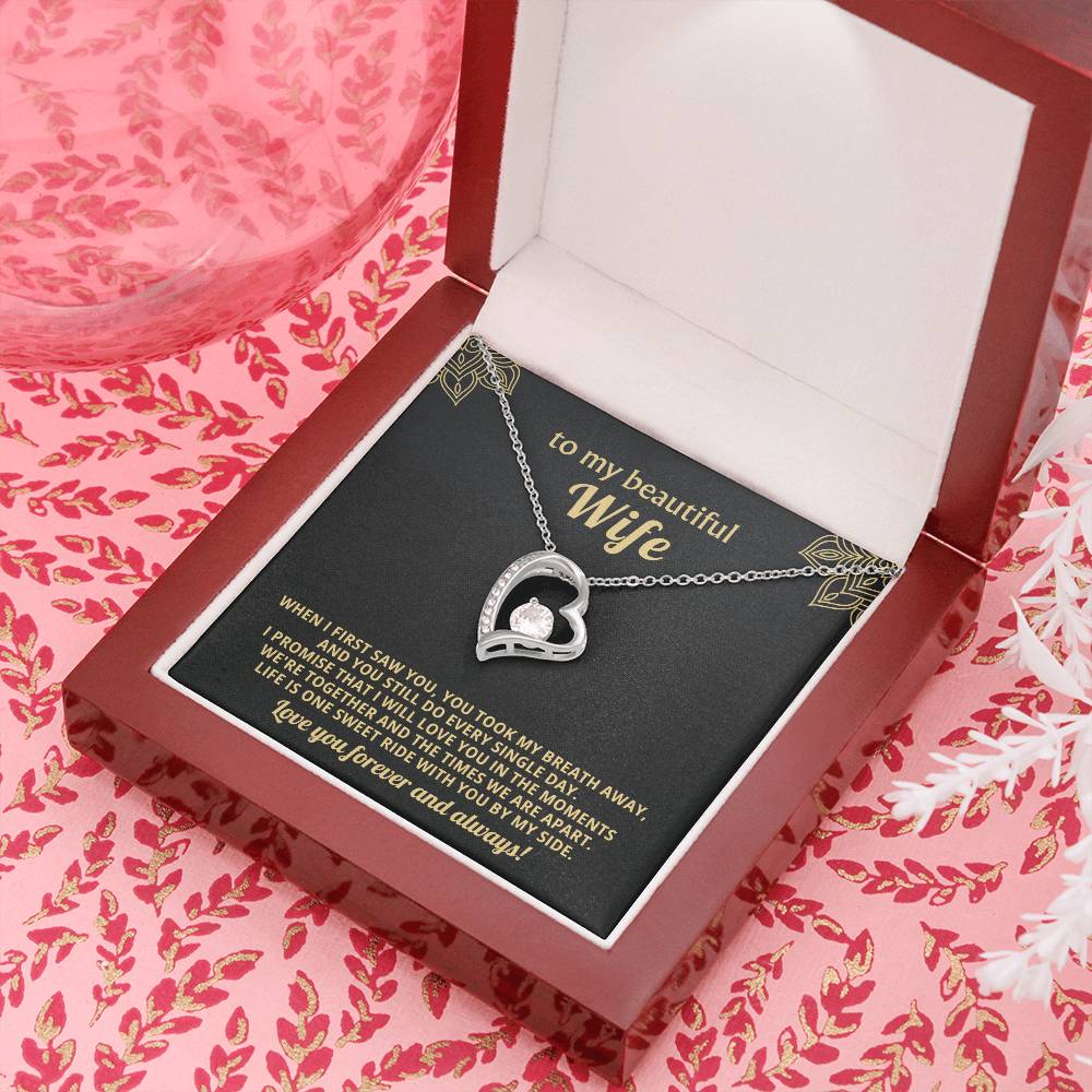 To My Beautiful Wife Heart Necklace Gift