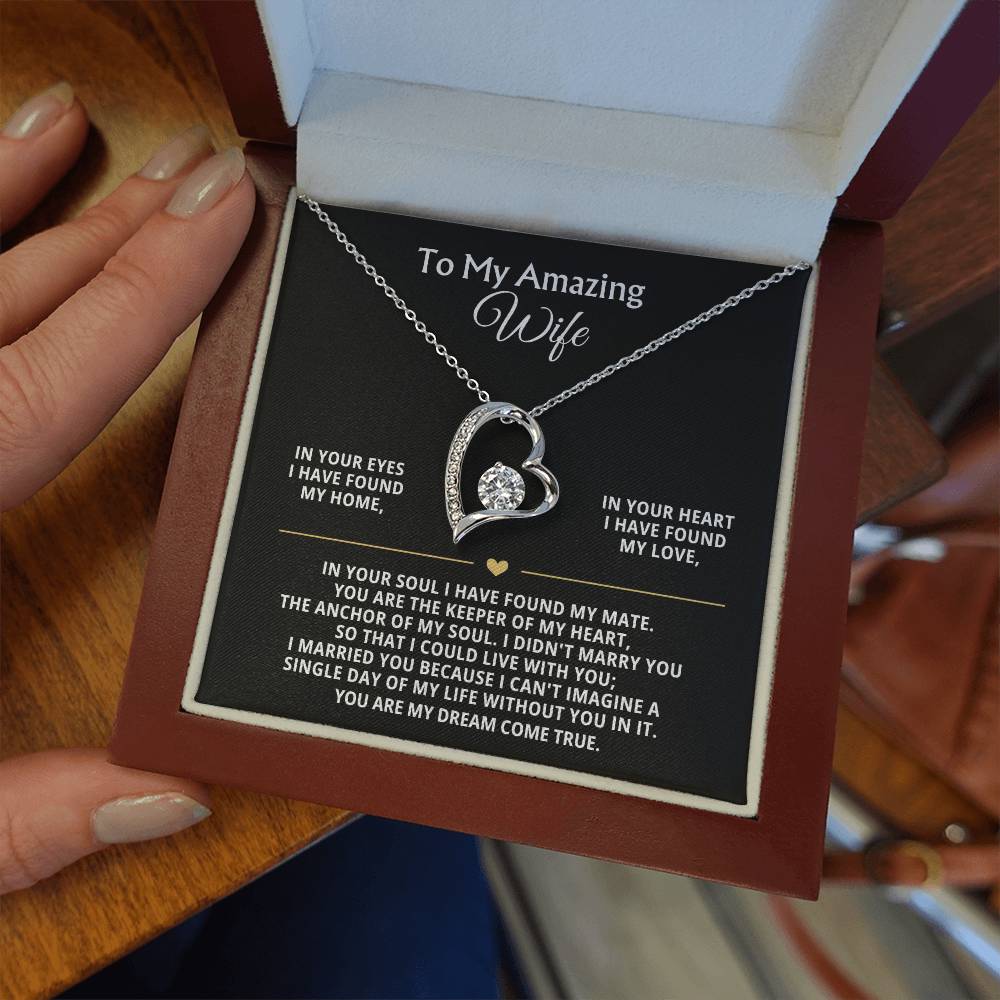 To My Amazing Wife Heart Necklace Gift