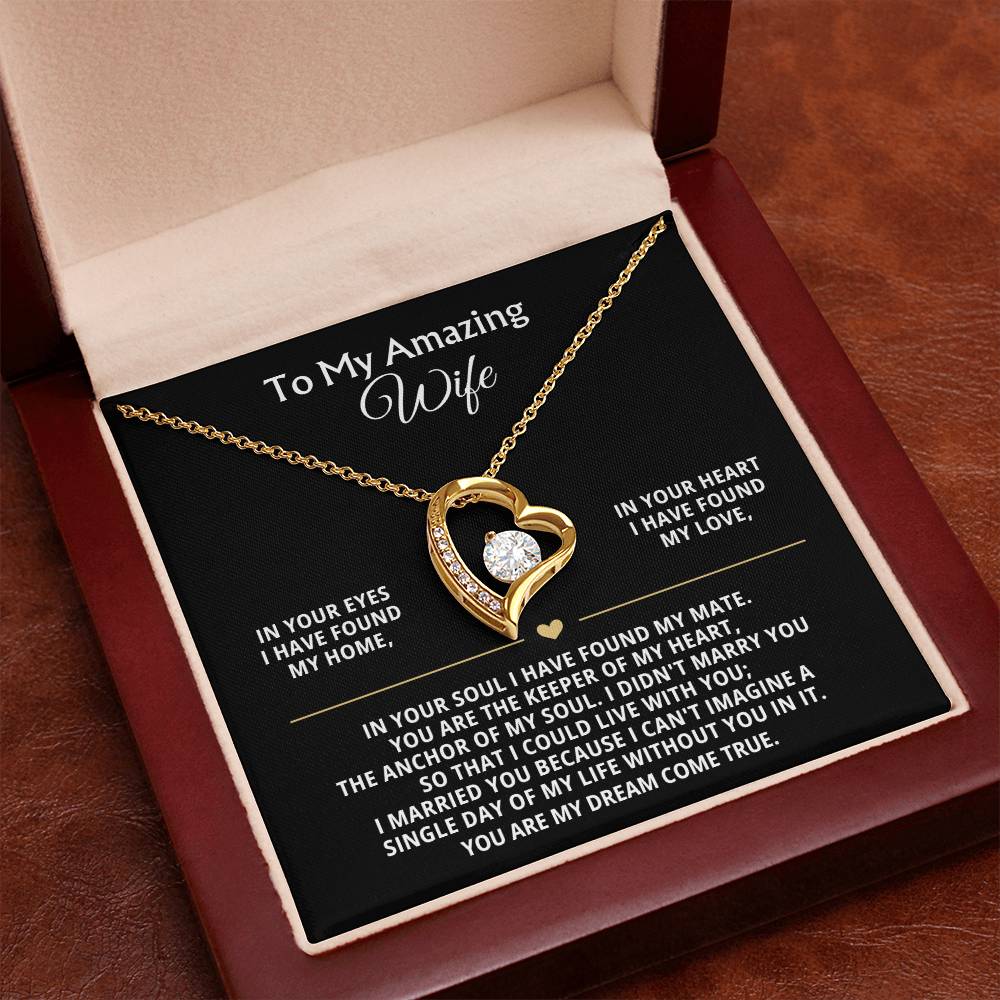 To My Amazing Wife Heart Necklace Gift