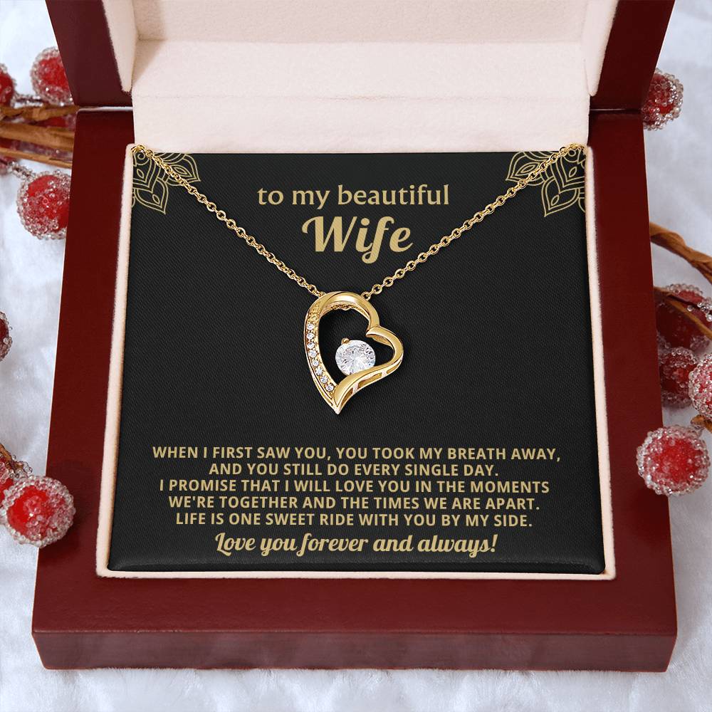 To My Beautiful Wife Heart Necklace Gift