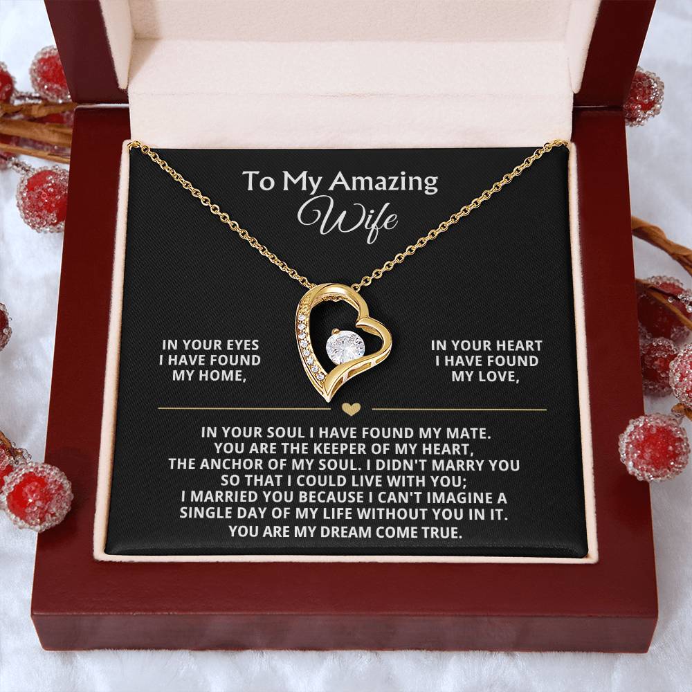 To My Amazing Wife Heart Necklace Gift