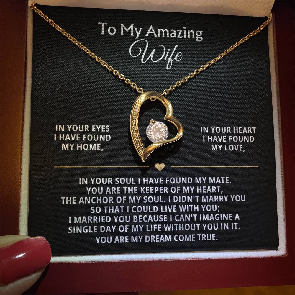 To My Amazing Wife Heart Necklace Gift