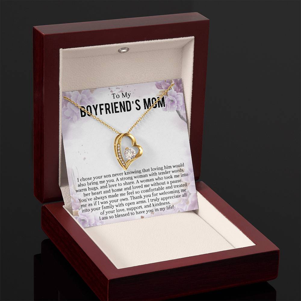To My Boyfriends Mom Heart Necklace Gift