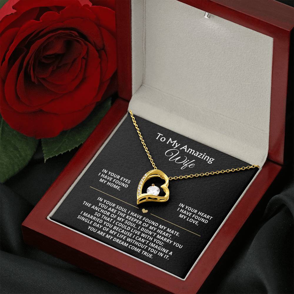 To My Amazing Wife Heart Necklace Gift