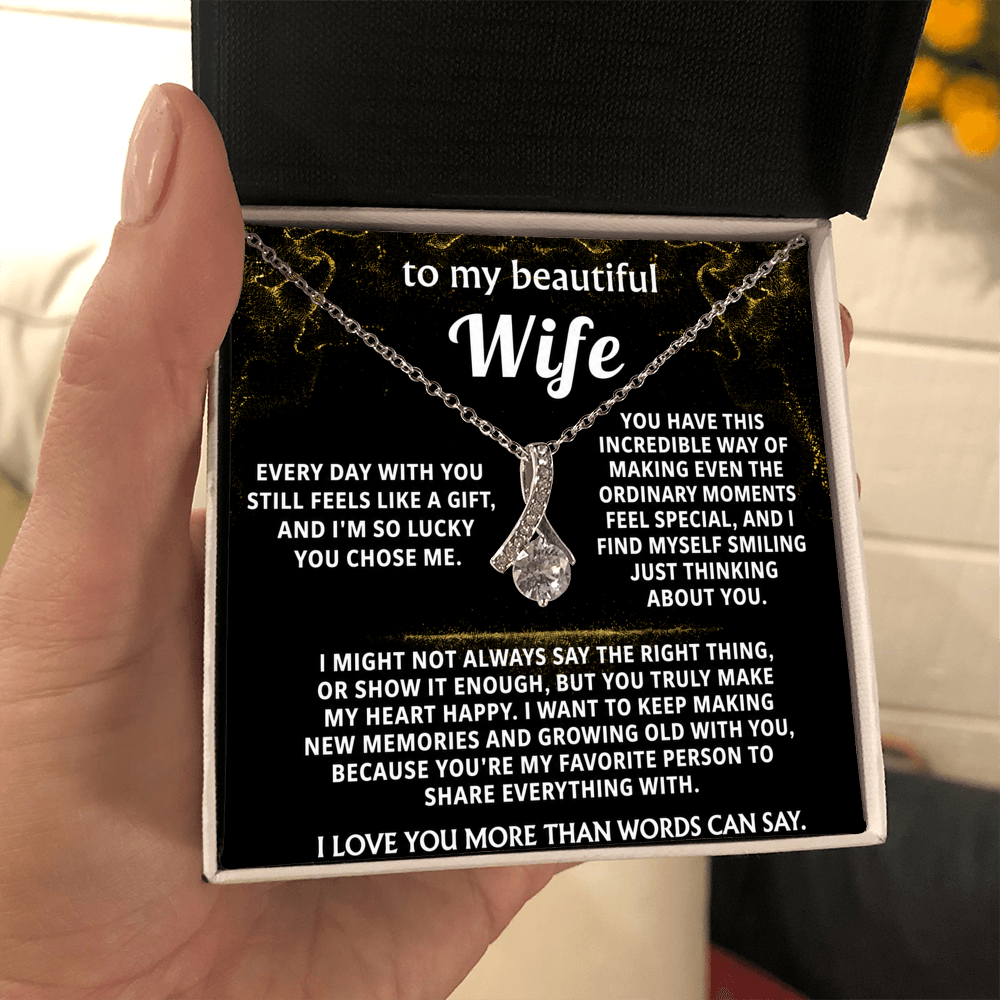 To My Wife Alluring Beauty Necklace Gift