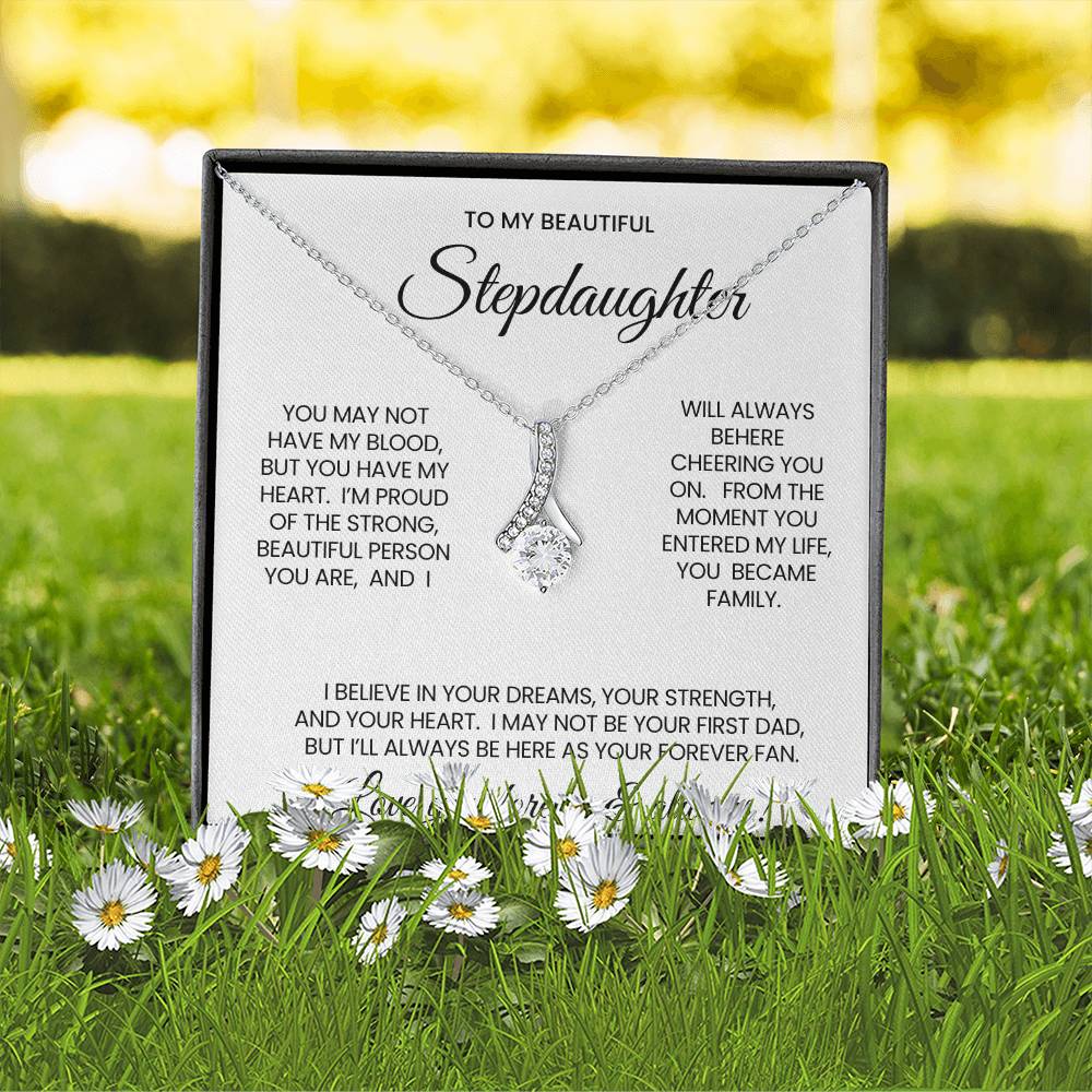 Stepddaughter Alluring Beauty Necklace Gift