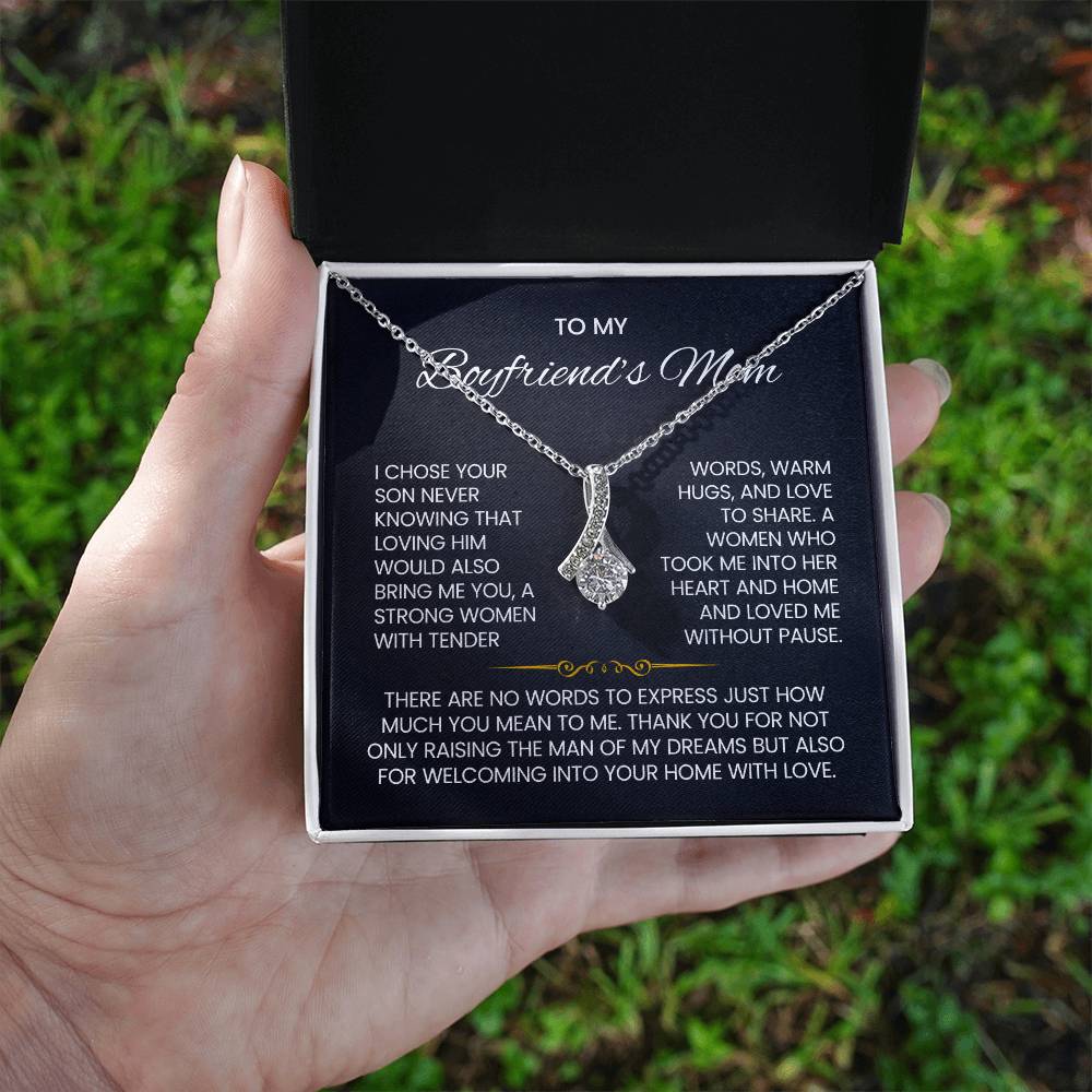 Boyfriend's Mom Petite Ribbon Necklace