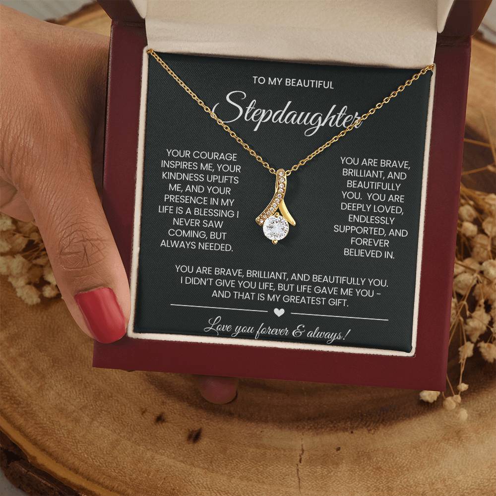 Stepddaughter Alluring Beauty Necklace Gift
