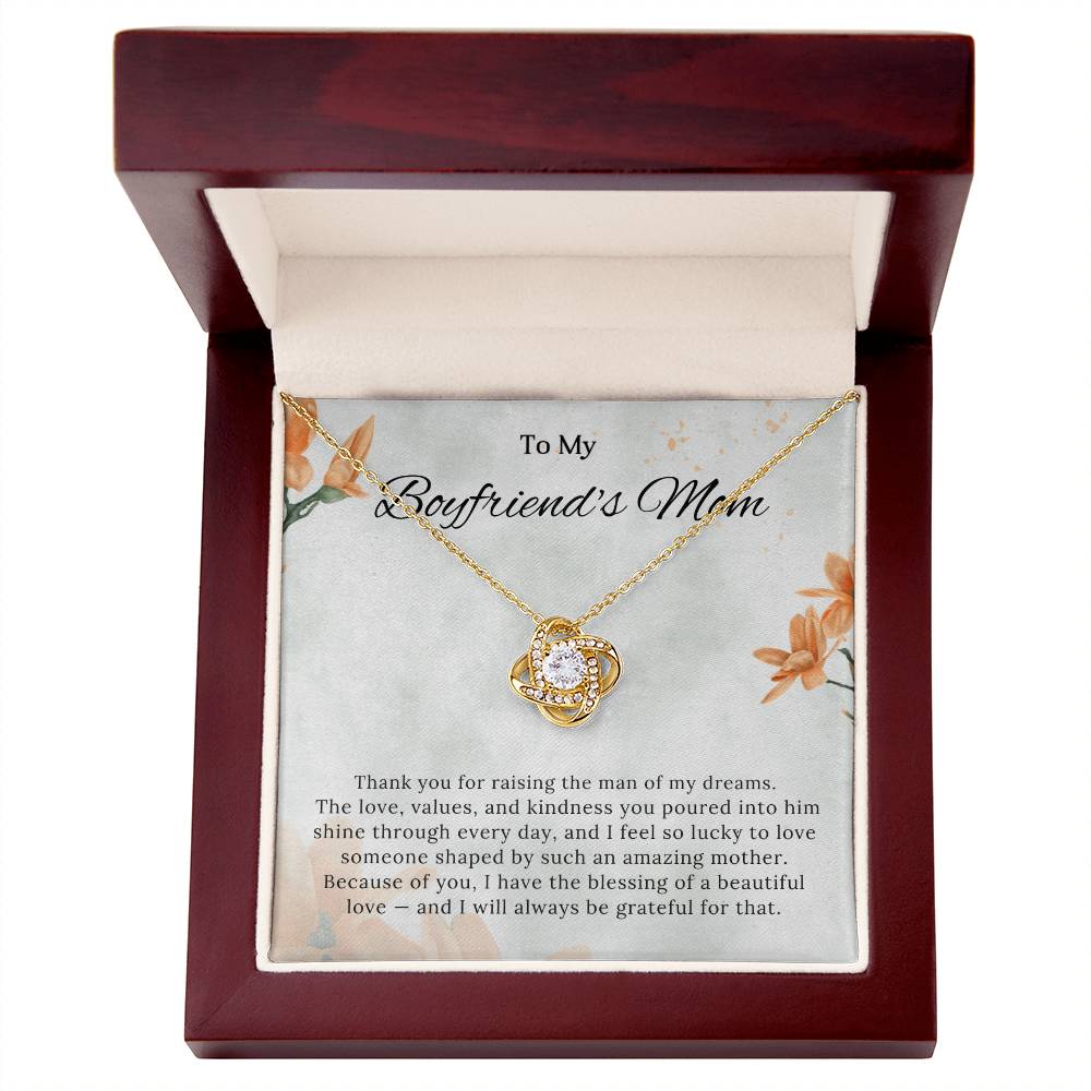 Boyfriends Mom Knot Necklace Gift