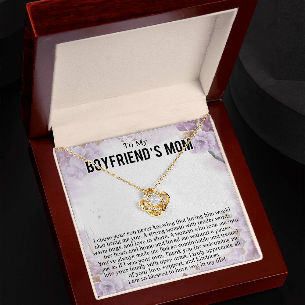 Boyfriends Mom Necklace Gift