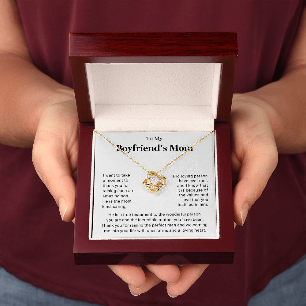 To My Boyfriend's Mom Knot Necklace Gift