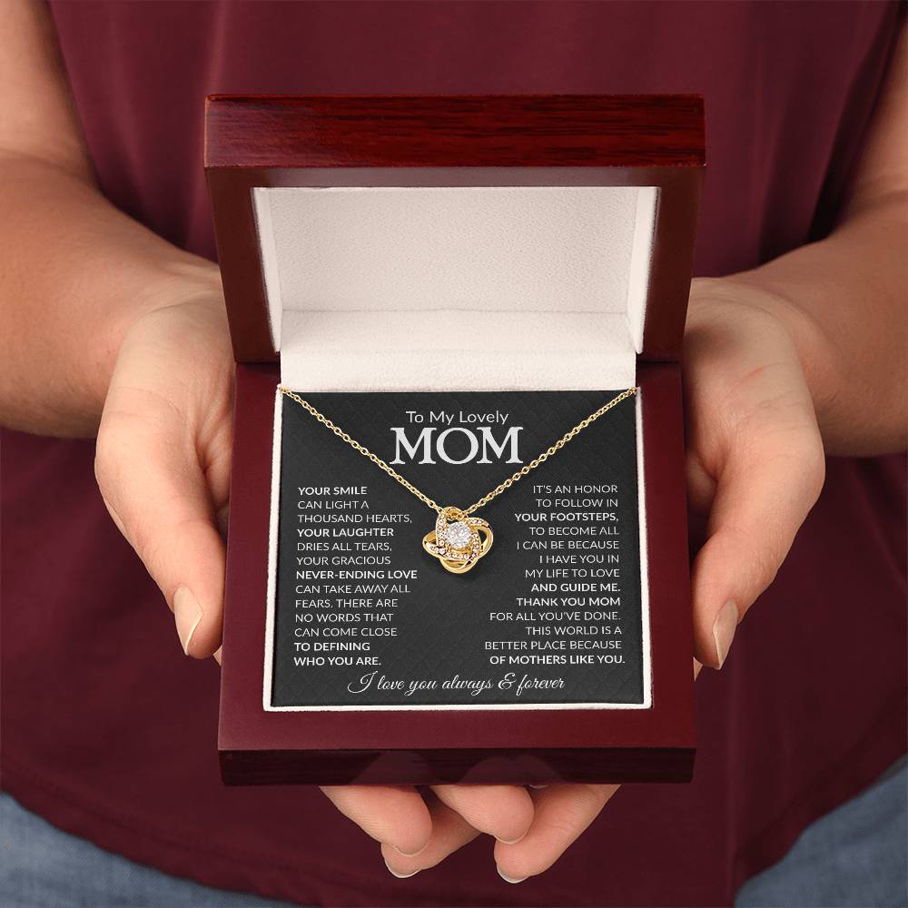 To My Loving Mom Knot Necklace