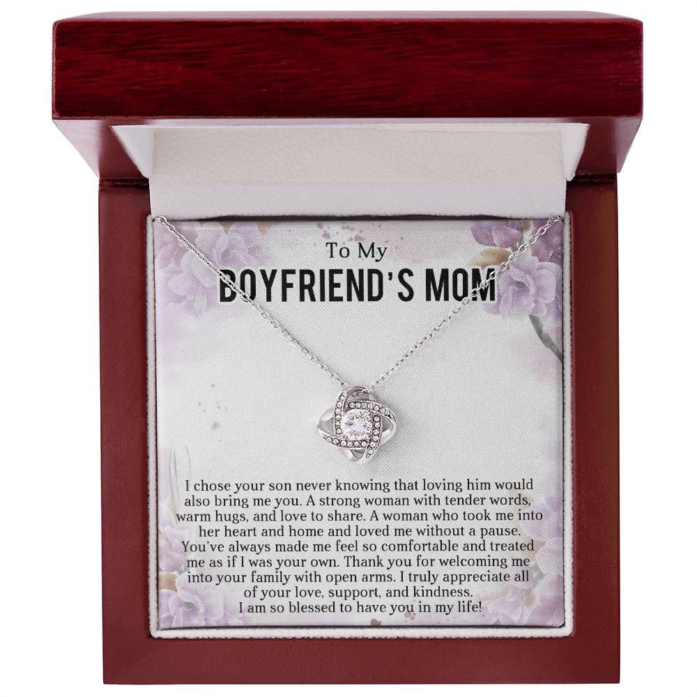 Boyfriends Mom Necklace Gift