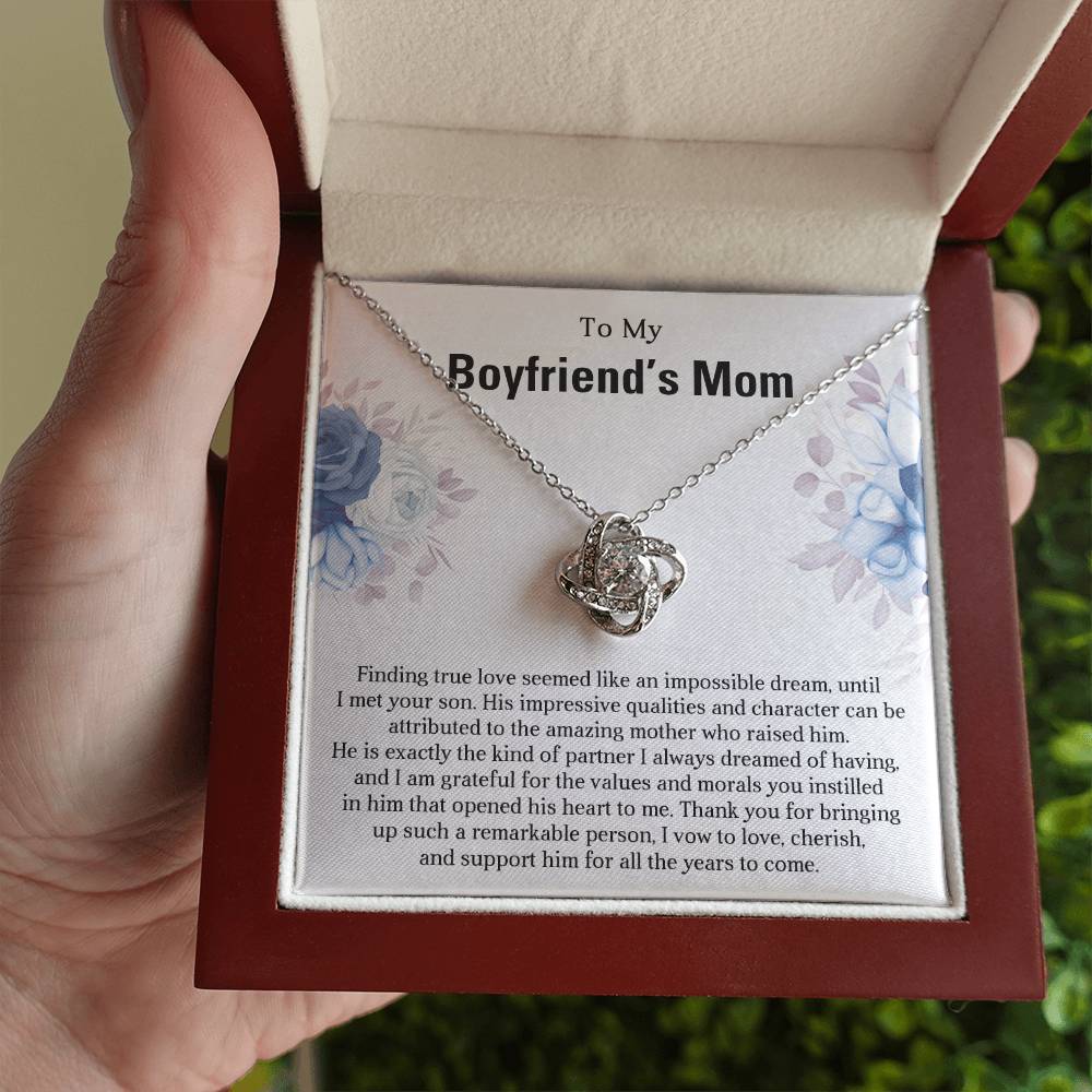 Mom Knot Necklace Gift