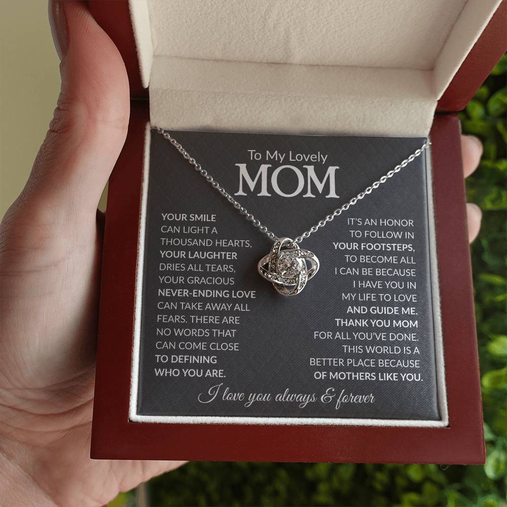 To My Loving Mom Knot Necklace