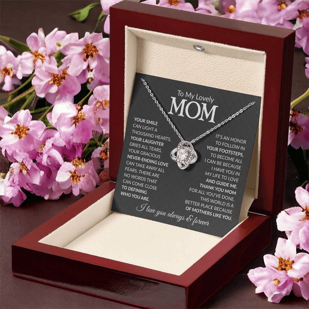 To My Loving Mom Knot Necklace