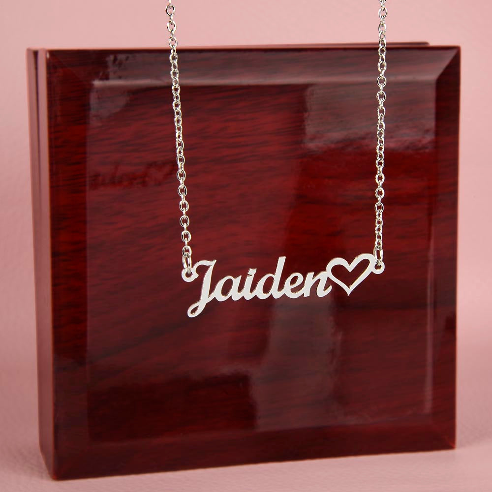 Merry Christmas Granddaughter Name Necklace with Heart-[Heartfelt Family Gift]