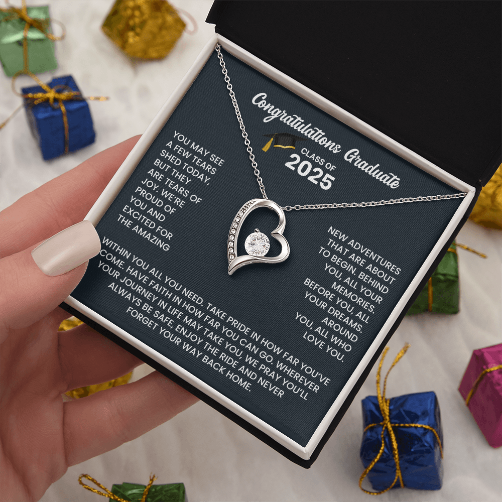 Class of 2025 Heart Graduation Necklace Gift