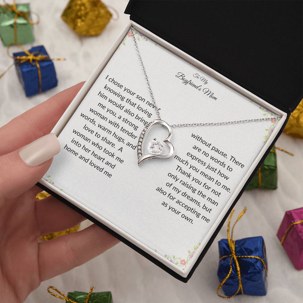 To My Boyfriends Mom Heart Necklace Gift-[Heartfelt Family Gift]