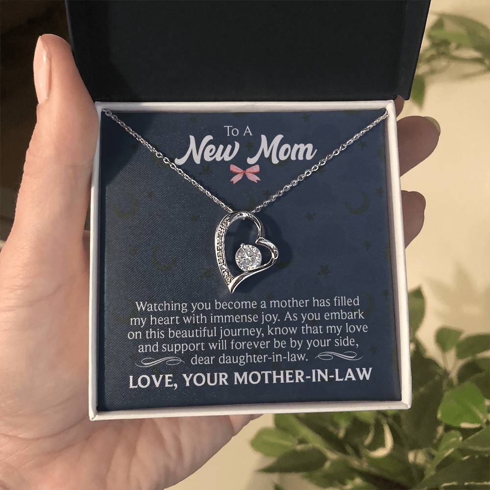 New mom Heart Necklace Gift-[Heartfelt Family Gift]