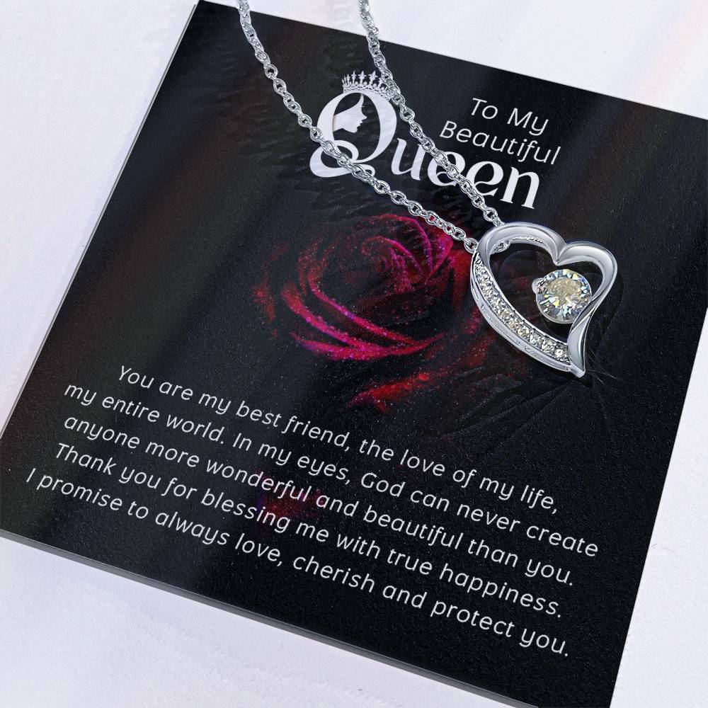 Beautiful Queen Heart Necklace Gift