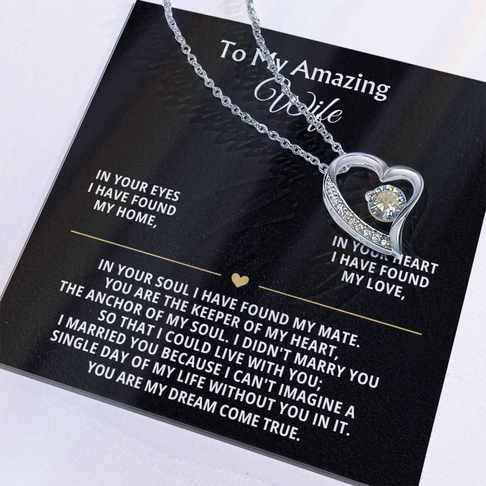 To My Amazing Wife Heart Necklace Gift