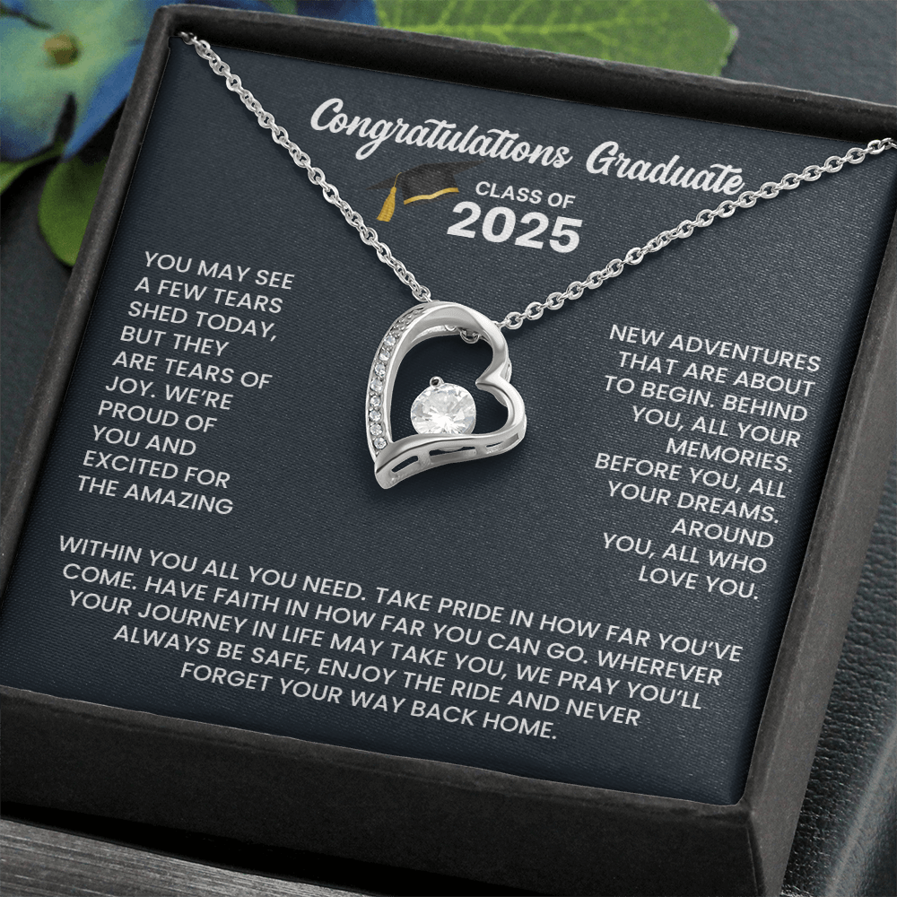 Class of 2025 Heart Graduation Necklace Gift