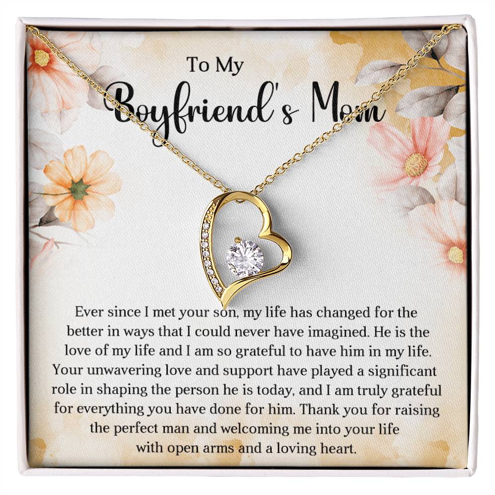 To My Boyfriends Mom Heart Necklace Gift