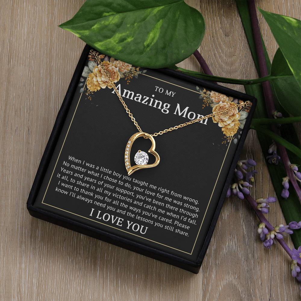 To My Mom Heart Necklace Gift