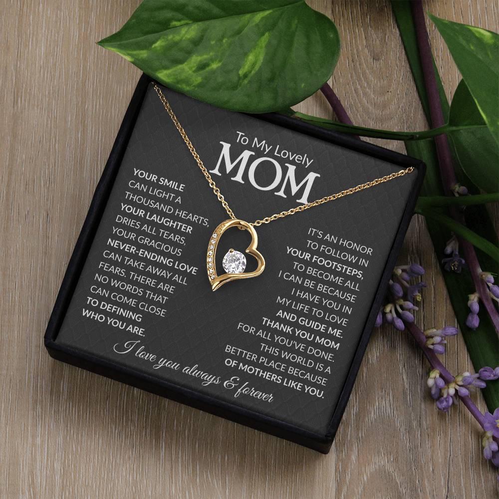 To My Mom Heart Necklace Gift