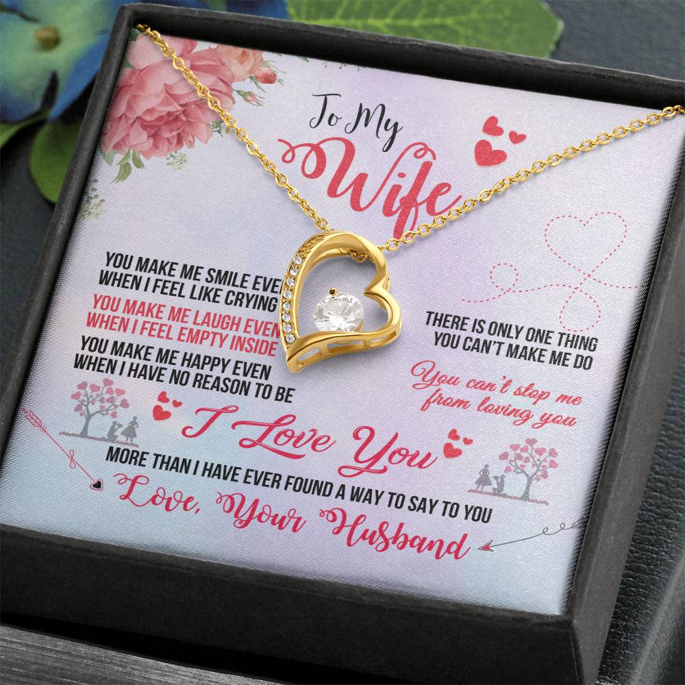 Wife and Heart Necklace - Perfect Gift for a Special OccasionSmiling Wife Heart Necklace - Thoughtful Gift for a Special Occasion-[Heartfelt Family Gift]