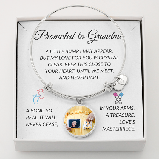 Promoted To Grandma Pregnancy Reveal Bracelet-[Heartfelt Family Gift]