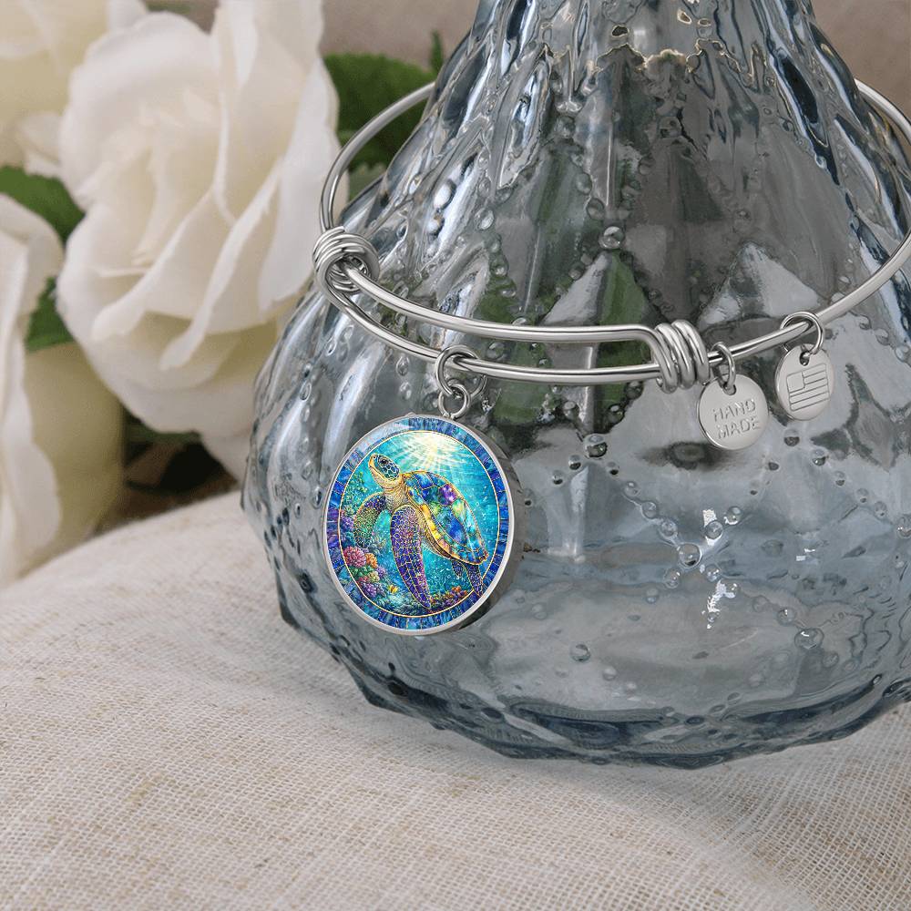 Sea Turtle Necklace, Ocean Life Jewelry, Engraved Sea Turtle Pendant, Turtle Lover Gift, Nature Inspired Keychain, Marine Life Bracelet